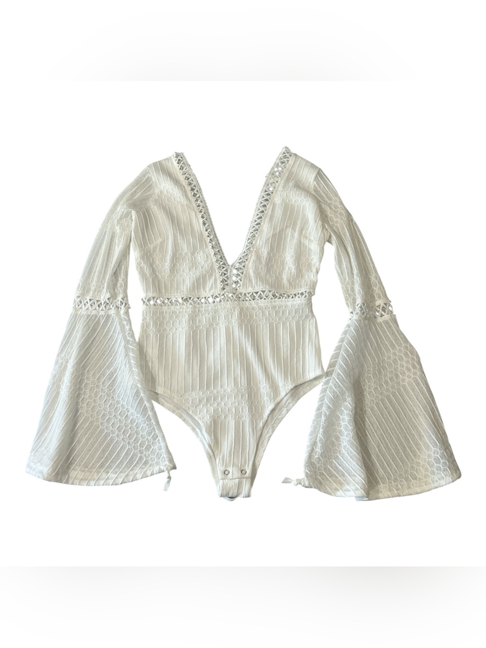 Goodnight Macaroon White Lace Deep-V Bodysuit with Bell Sleeves Sz M